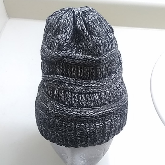 NWT Sykooria ponytail mess bun ribbed hat cap - Picture 4 of 8